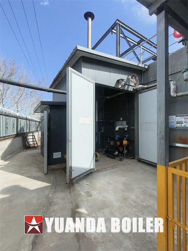 China Hot Water Steam Boiler Vertical Diesel Gas Fired Boiler 700kw 60hp 1ton